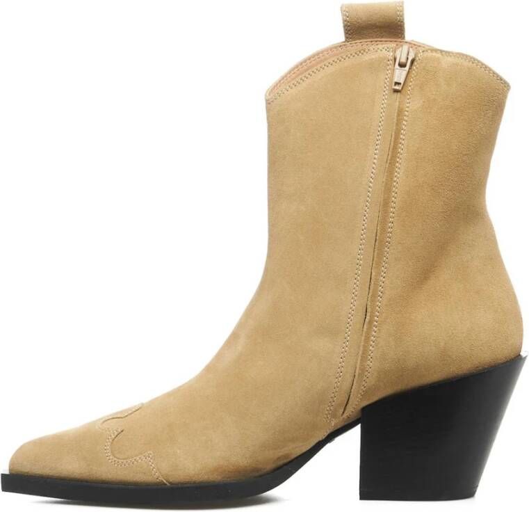 Copenhagen Shoes Texaanse Suède Laarzen met Puntige Neus Beige Dames