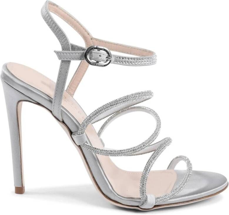 Dee Ocleppo Rhinestone Wrap Sandal voor VIP-evenementen Gray Dames