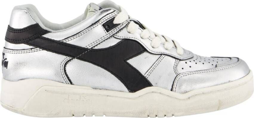 Diadora B560 Used sneaker van leer met metallic finish