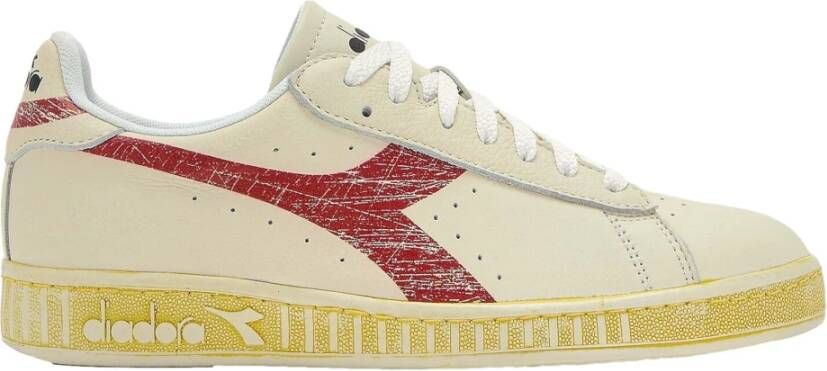 Diadora Spel L Laag Gewaxte Sneakers Beige Heren