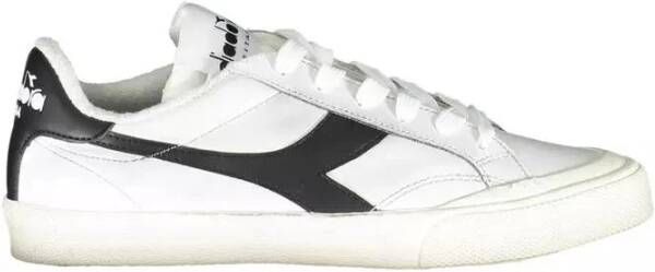 Diadora Stijlvolle Vetersneakers met Contrasterende Accenten White Dames