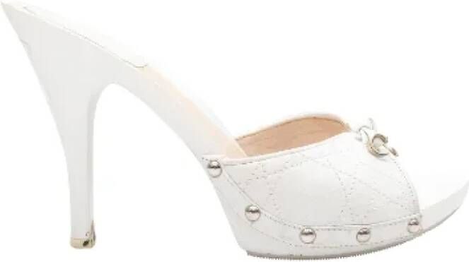 Dior Vintage Pre-owned Leather sandals White Dames