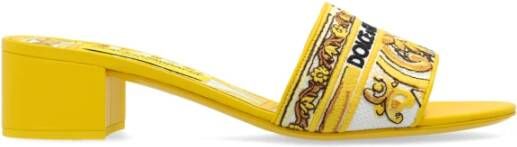 Dolce & Gabbana Gele geborduurde majolica sandalen Yellow Dames