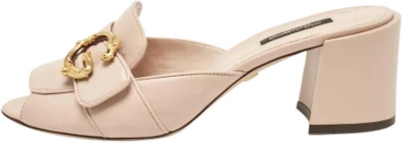 Dolce & Gabbana Pre-owned Leather sandals Beige Dames