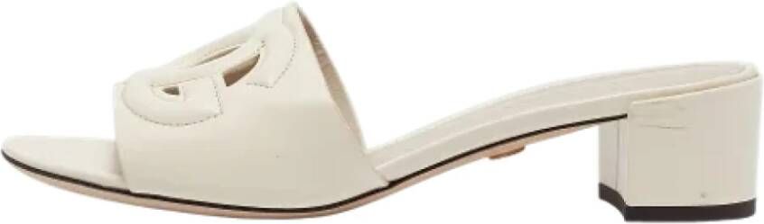 Dolce & Gabbana Pre-owned Leather sandals White Dames