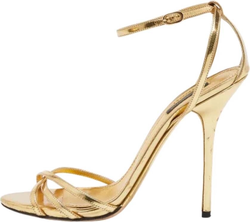 Dolce & Gabbana Pre-owned Leather sandals Yellow Dames