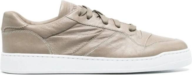 Doucal's Geperforeerde Leren Sneakers Beige Heren