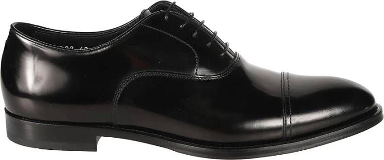 Doucal's Klassieke Cap Toe Oxford Schoenen Black Heren