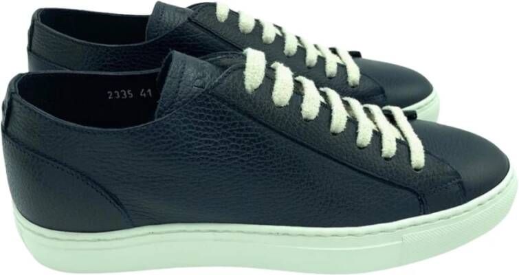 Doucal's Nova Sneakers Verhoog je stijl Zwart Heren