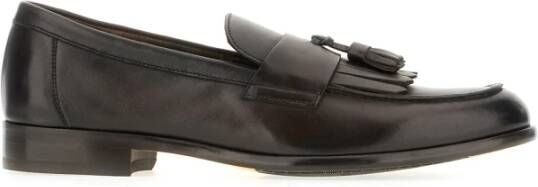 Doucal's Stijlvolle Loafers voor Mannen Black Heren