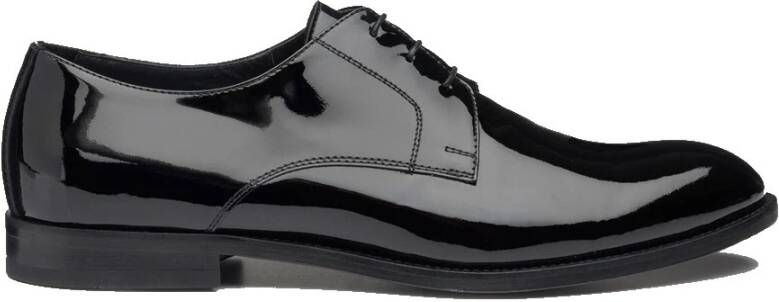 Doucal's Werk Schoenen Italiaans Leer Elegant Ontwerp Black Heren