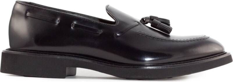 Doucal's Zwarte leren loafers met kwastjes Black Heren