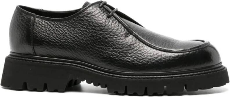 Doucal's Zwarte leren veterschoenen met platte zool Black Heren