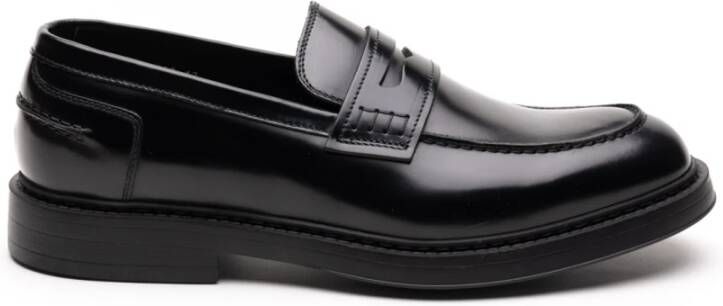 Doucal's Zwarte platte schoenen Alder Black Heren