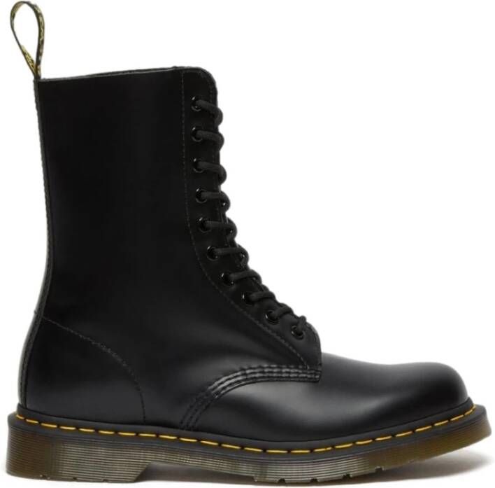 Dr. Martens Zwarte Leren Laarzen met Logo Treklus Black Dames