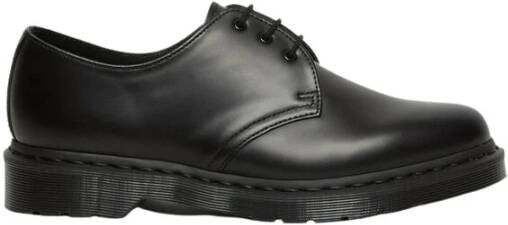 Dr. Martens Stijlvolle zwarte platte schoenen voor Black