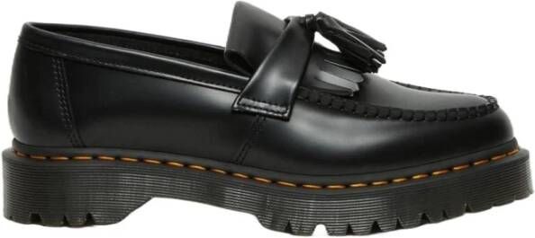 Dr. Martens Zwarte platte schoenen voor vrouwen Black Dames