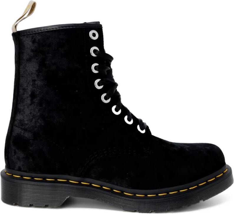 Dr. Martens Zwarte Velvet Veterschoenen Black Dames