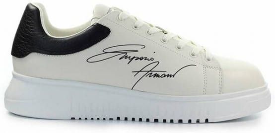 Emporio Armani Leren Sneakers met Geribbelde Rubberen Zool White Heren