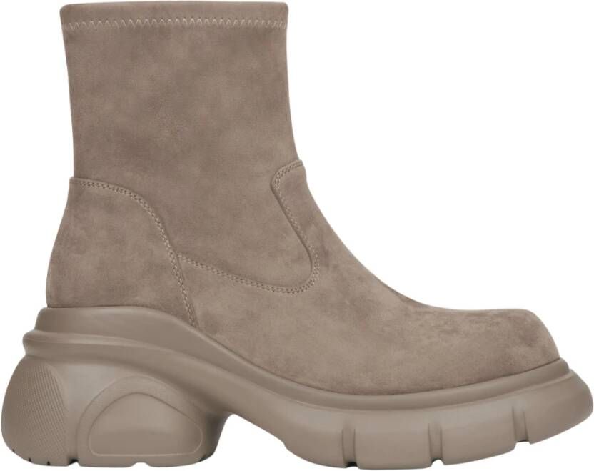 Estro Beige Chelsea-laarzen voor dames gemaakt van Echt Velours op een Platform Beige Dames