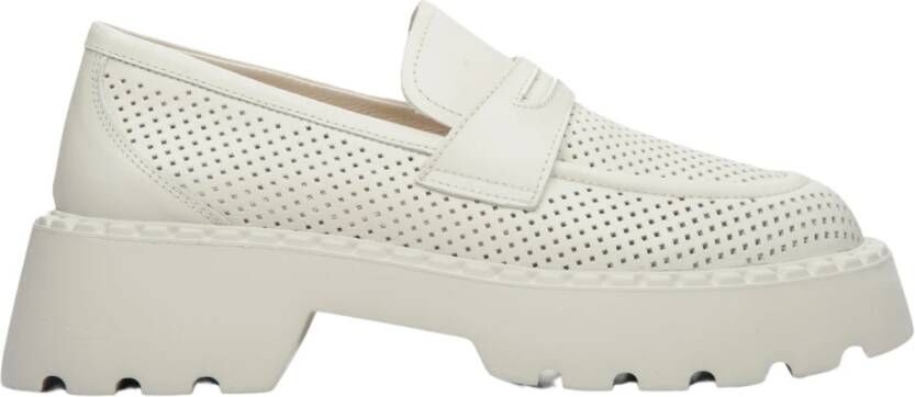 Estro Dames Lichtbeige Loafers voor de Zomer Er00112913 Beige Dames