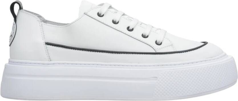 Estro Dames Witte Lage Top Leren Sneakers Er00113496 White Dames