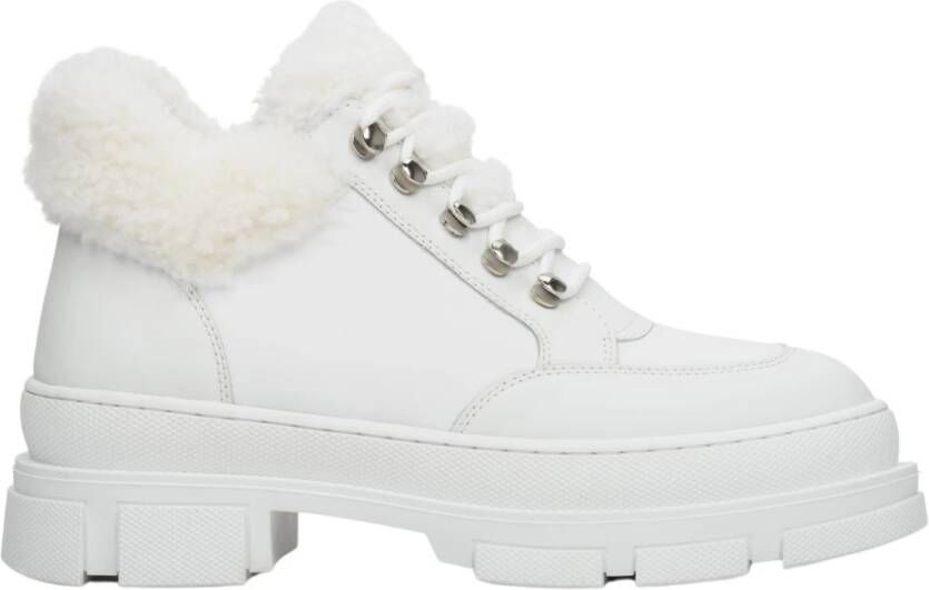 Estro Dames Witte Veterschoenen voor de Winter met Echt Bont Er00112246 White Dames