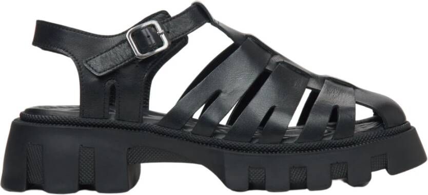 Estro Zwarte Leren Sandalen voor Dames met een Bedekte Teenlijn op een Platform Black Dames