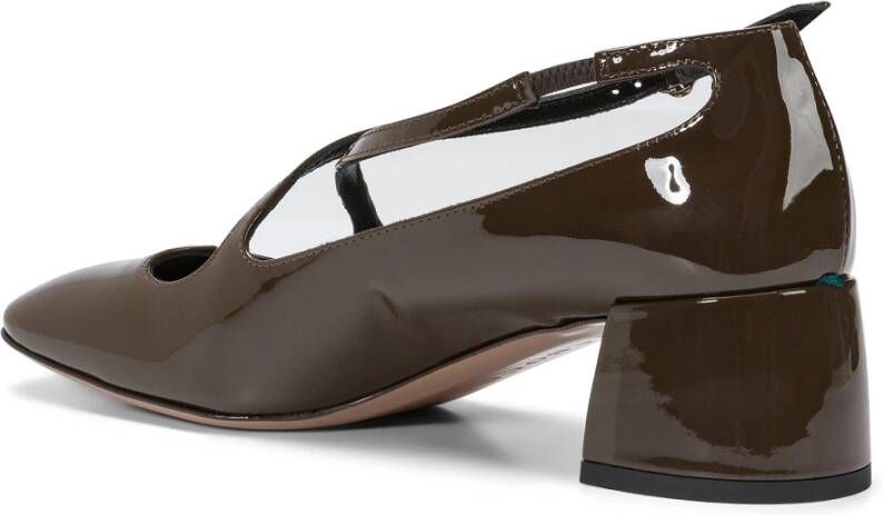 A. Bocca Bruin leren hart-uitsnede pumps Brown Dames