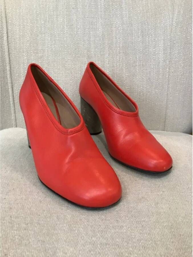 Acne Studios Pre-owned Leather heels Red Dames