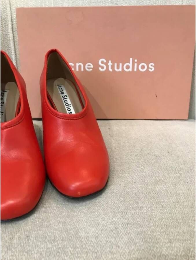 Acne Studios Pre-owned Leather heels Red Dames