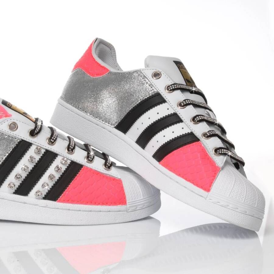 Adidas Handgemaakte Zilver Witte Sneakers Multicolor Dames