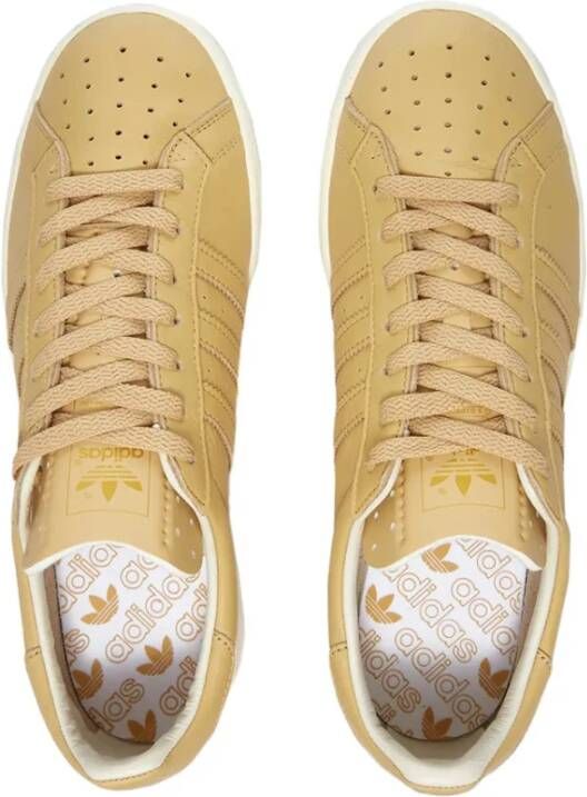 Adidas Lage-top Sportschoenen Beige Heren