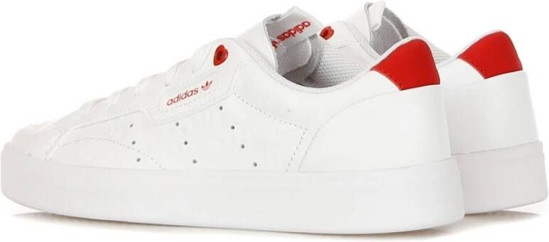 Adidas Stijlvolle lage schoen in Cloud White Scarlet Zwart White Dames