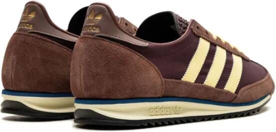 Adidas Stijlvolle Sneakers voor Mannen en Vrouwen Brown Heren