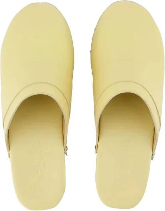 aeyde Leather flats Yellow Dames