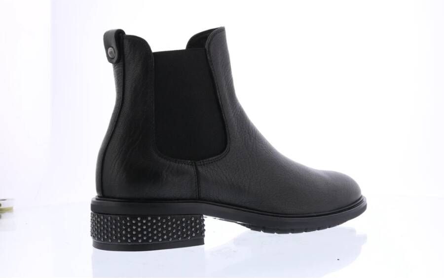 AGL Studded Lage Enkellaarzen in Zwart Black Dames