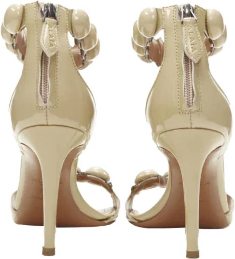 Alaïa Pre-owned Leather heels Beige Dames