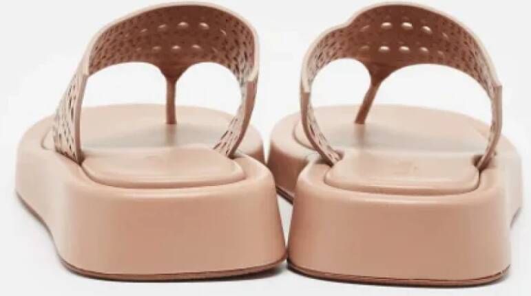 Alaïa Pre-owned Leather sandals Beige Dames