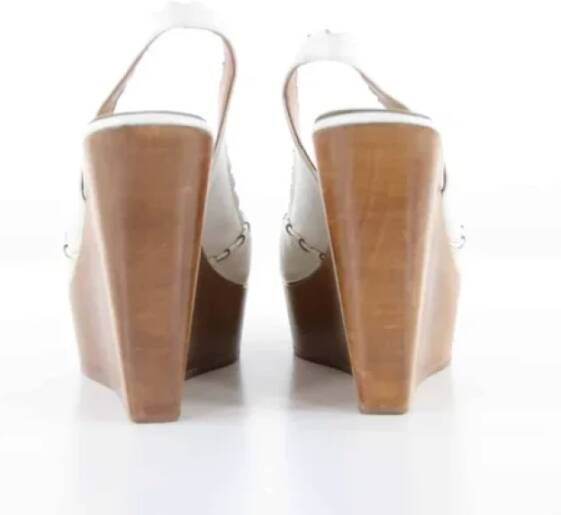 Alaïa Pre-owned Leather sandals White Dames