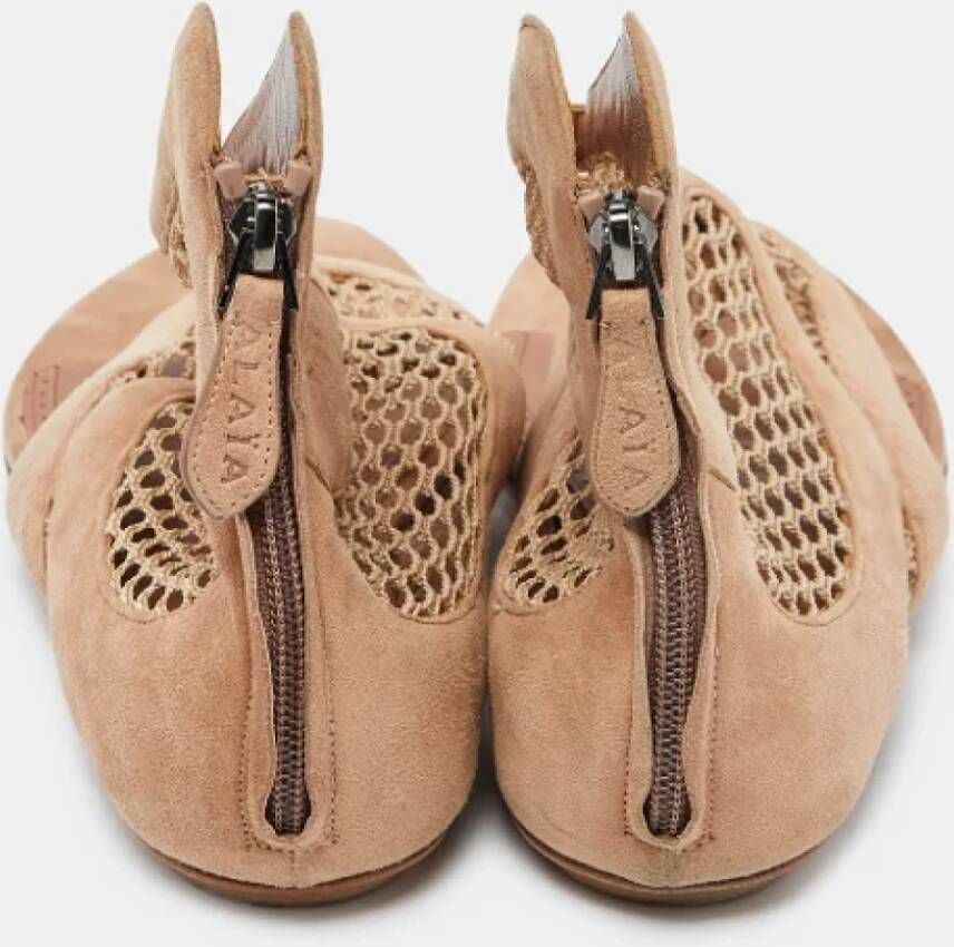 Alaïa Pre-owned Mesh flats Beige Dames