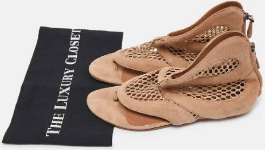 Alaïa Pre-owned Mesh flats Beige Dames