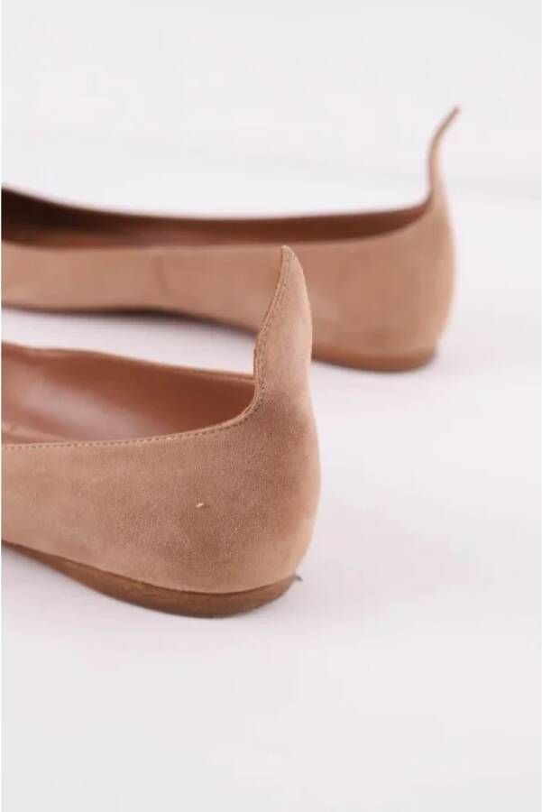 Alaïa Pre-owned Suede flats Brown Dames