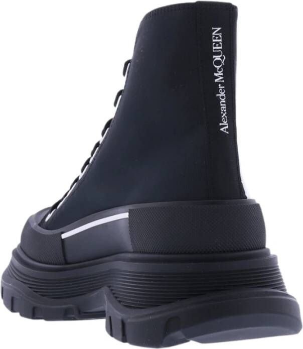 alexander mcqueen Dames Laars Tread Mode Sneaker Black Dames