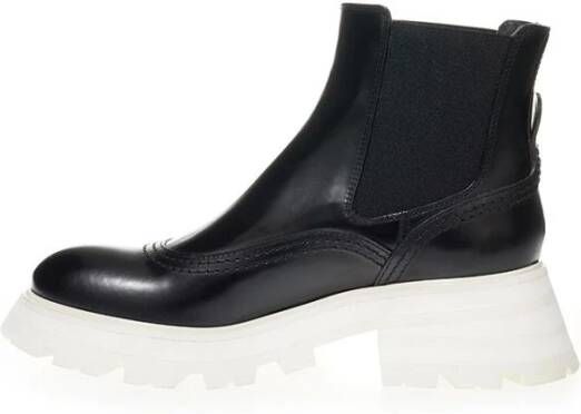 alexander mcqueen Elegante leren laarzen in tijdloos zwart Black Heren