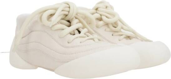 alexander mcqueen Ivory Hammered Leather Low-Top Sneakers Beige Dames