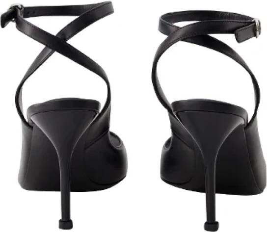 alexander mcqueen Leather sandals Black Dames