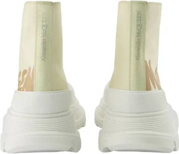 alexander mcqueen Leather sneakers Beige Dames