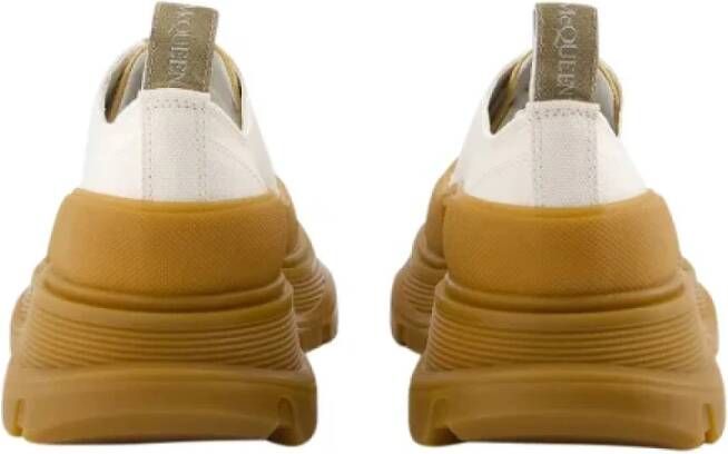 alexander mcqueen Leather sneakers Beige Dames