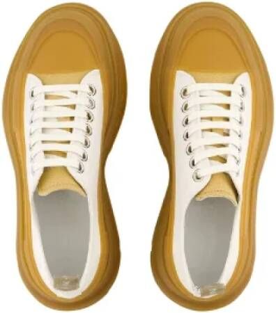 alexander mcqueen Leather sneakers Beige Dames